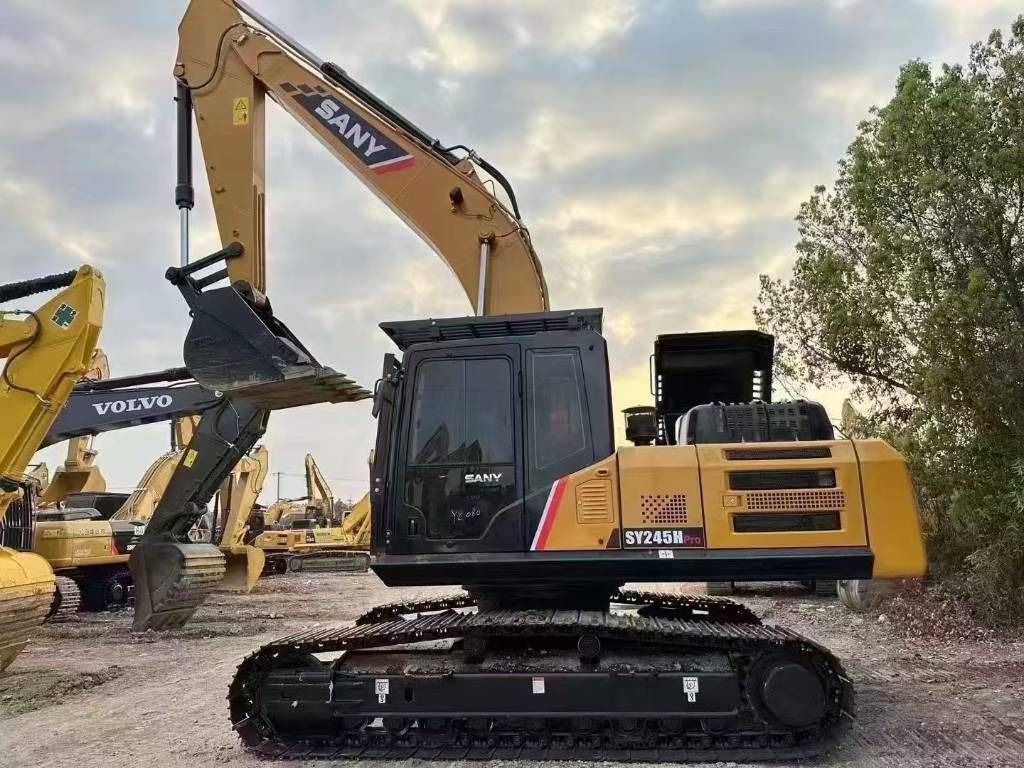 2024 Sany SY245H PRO crawler excavator, side profile view