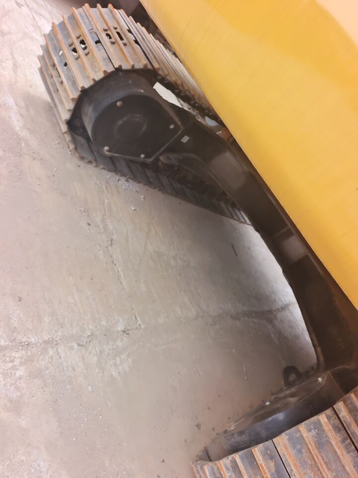2025 Caterpillar 323 crawler excavator undercarriage detail 2025 Caterpillar 323 crawler excavator undercarriage detail