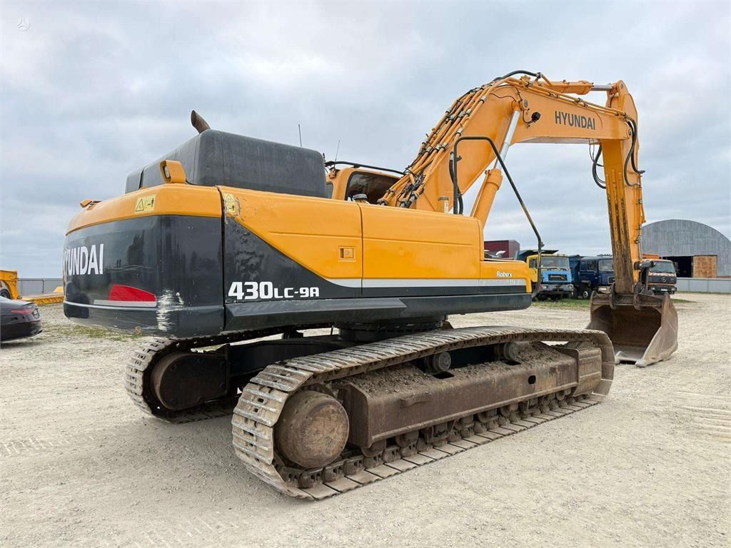 2014 Hyundai R430LC-9A crawler excavator, rear three-quarter view 2014 Hyundai R430LC-9A crawler excavator, rear three-quarter view
