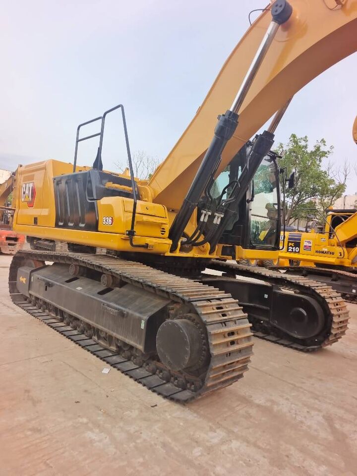 2024 Caterpillar 336 crawler excavator, side view 2024 Caterpillar 336 crawler excavator, side view