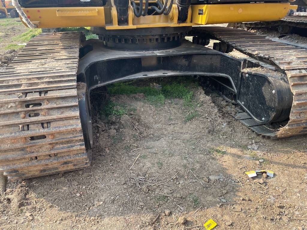 2024 Caterpillar 329 crawler excavator undercarriage view