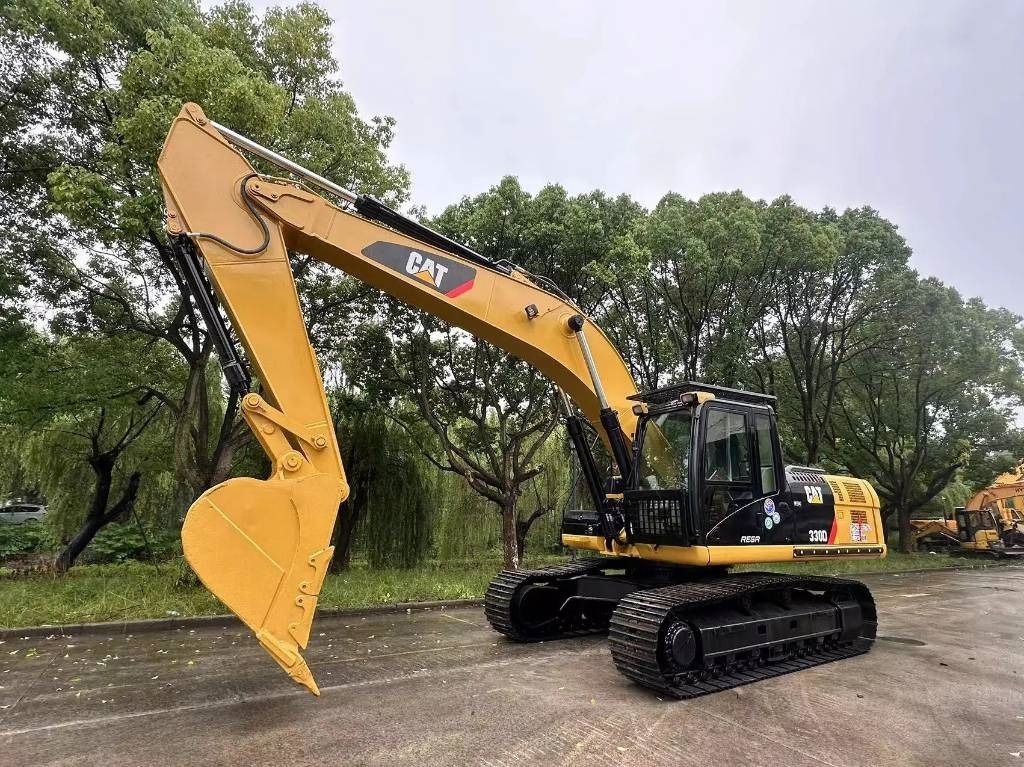 2022 Caterpillar 330D excavator, side profile view