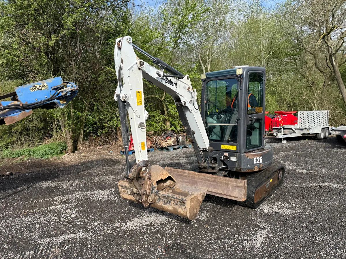 2017 Bobcat E26 mini excavator, side view 2017 Bobcat E26 mini excavator, side view