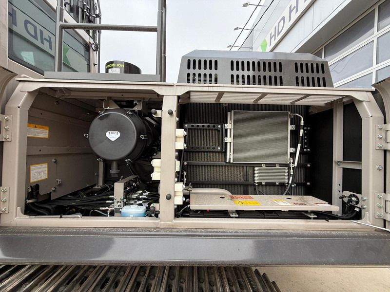 2025 Zoomlion ZE335G crawler excavator engine compartment view 2025 Zoomlion ZE335G crawler excavator engine compartment view