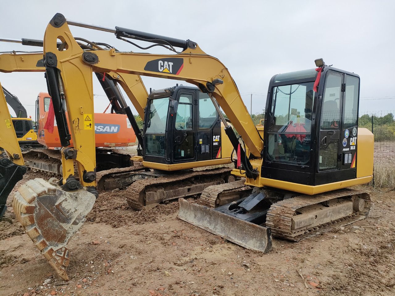 2024 Caterpillar 303.5 Mini Escavatore 2024 Caterpillar 303.5 Mini Escavatore