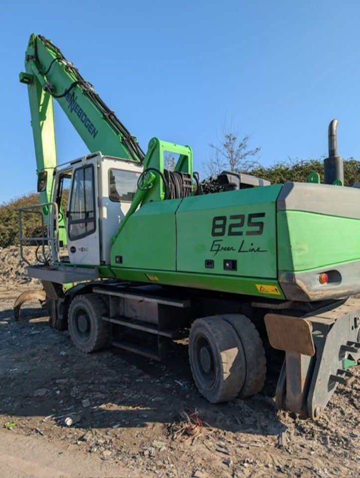 2012 Sennebogen 825 M GREEN LINE material handler, side view 2012 Sennebogen 825 M GREEN LINE material handler, side view