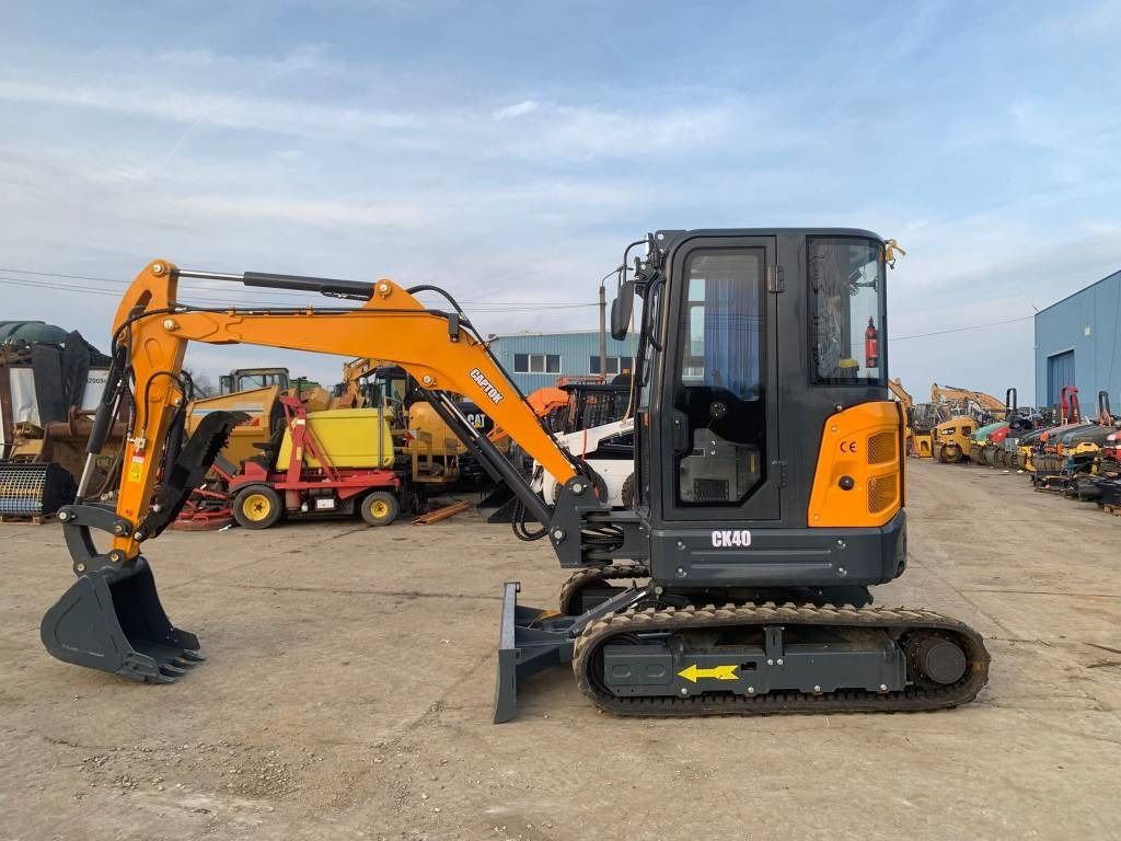 2025 Captok CK40 mini excavator, side view 2025 Captok CK40 mini excavator, side view