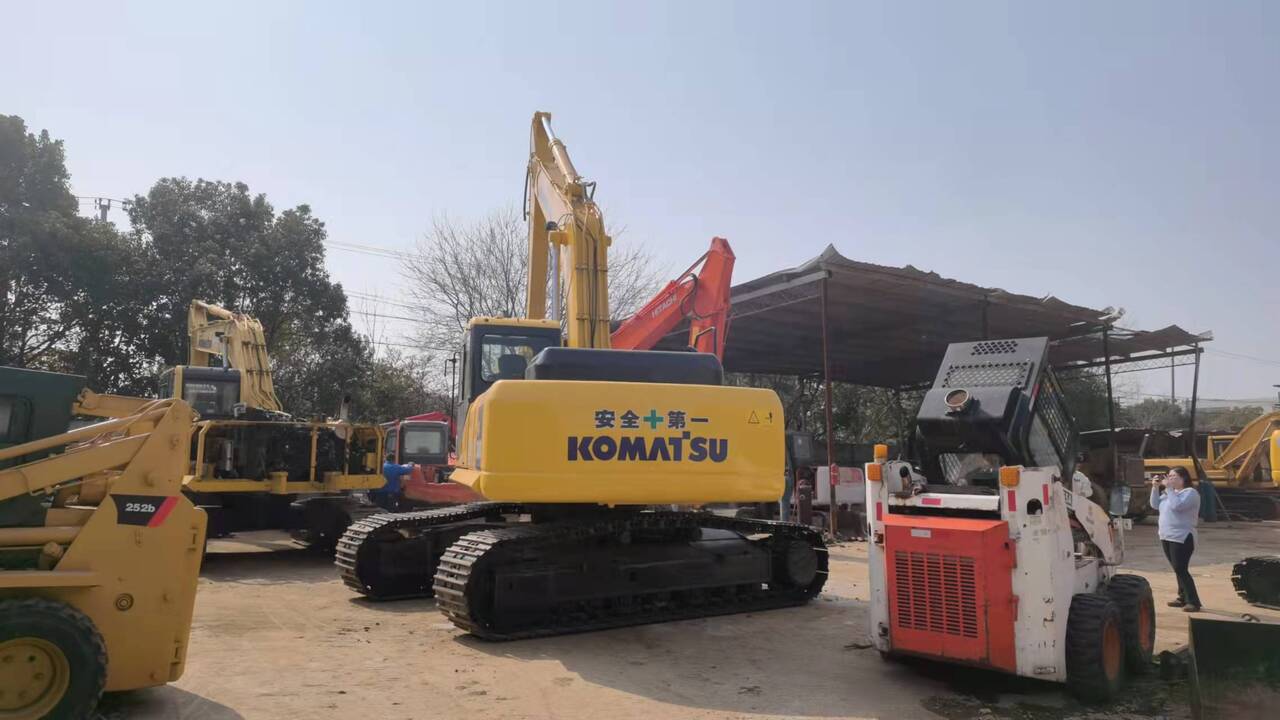 2011 Komatsu PC300-7 Crawler Excavator 2011 Komatsu PC300-7 Crawler Excavator