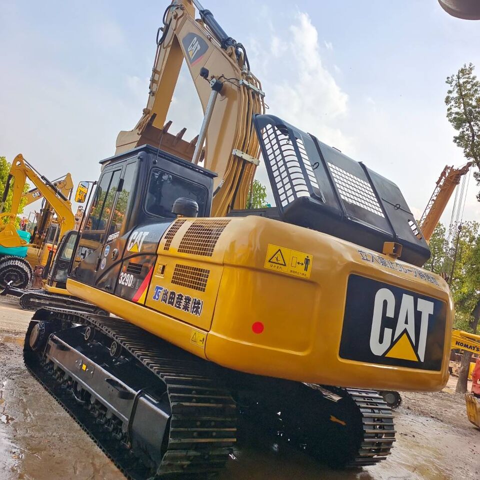 2024 Caterpillar 329D L crawler excavator, rear three-quarter view 2024 Caterpillar 329D L crawler excavator, rear three-quarter view