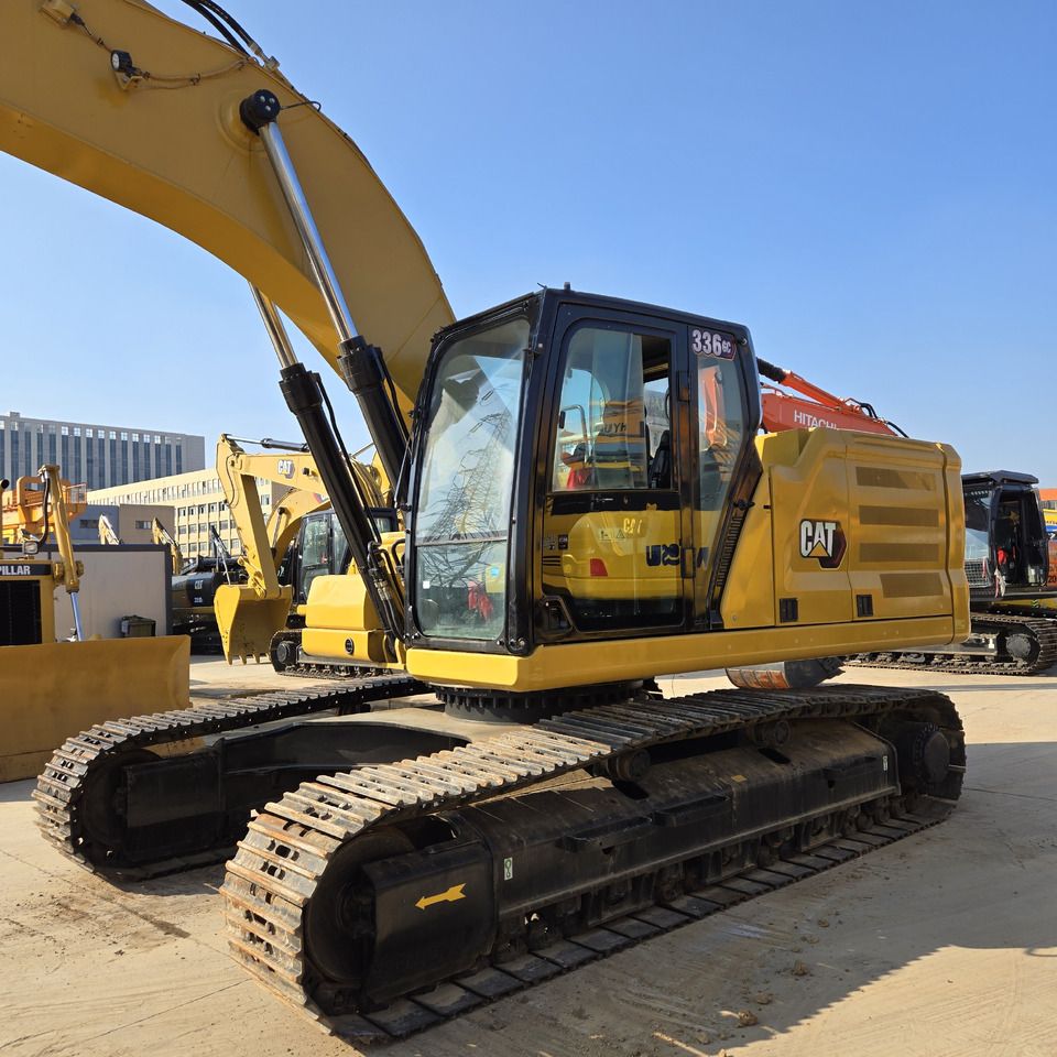 2023 Caterpillar 336GC crawler excavator, side profile view 2023 Caterpillar 336GC crawler excavator, side profile view