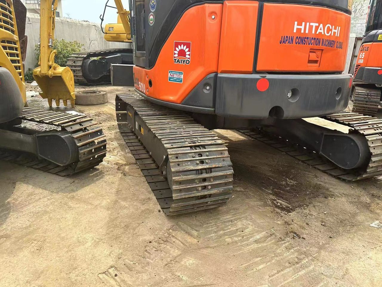 2016 Hitachi ZX50U-2 mini excavator rear view