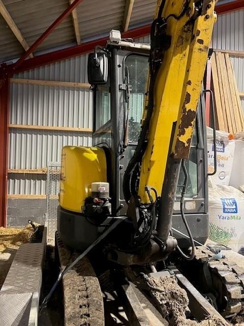 2020 New Holland E26C mini excavator, side view 2020 New Holland E26C mini excavator, side view