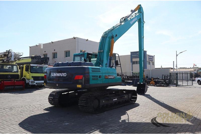 2026 Sunward SWE240ELR excavator, rear three-quarter view 2026 Sunward SWE240ELR excavator, rear three-quarter view
