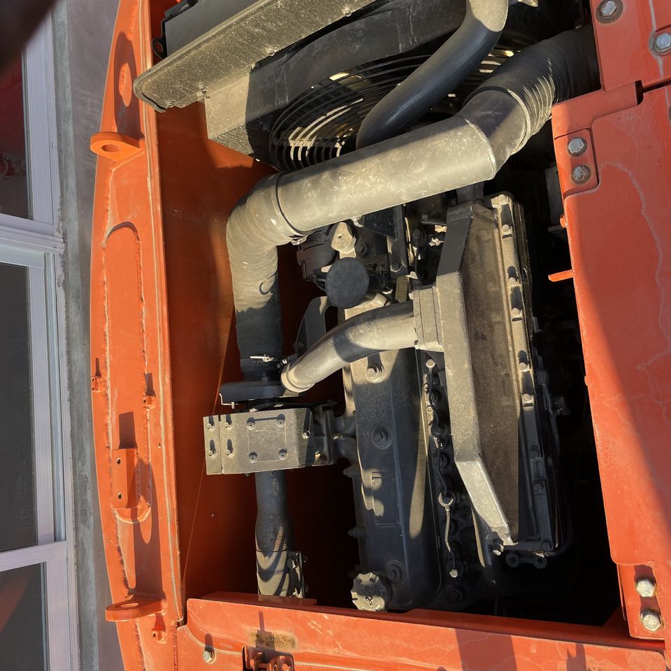 Doosan DX140LC-9C Crawler Excavator engine compartment view Doosan DX140LC-9C Crawler Excavator engine compartment view