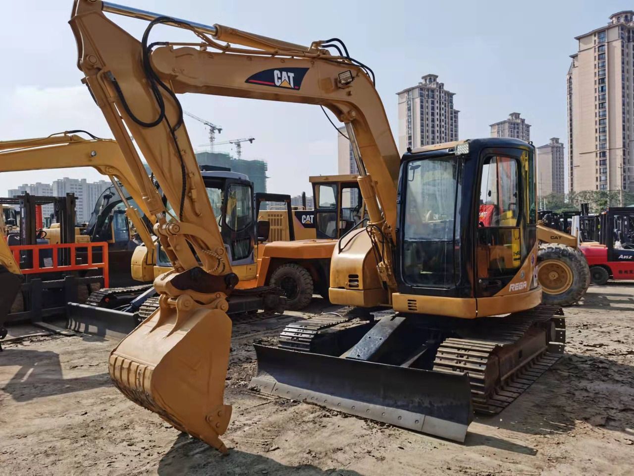2010 Caterpillar 308C mini excavator, front three-quarter view 2010 Caterpillar 308C mini excavator, front three-quarter view