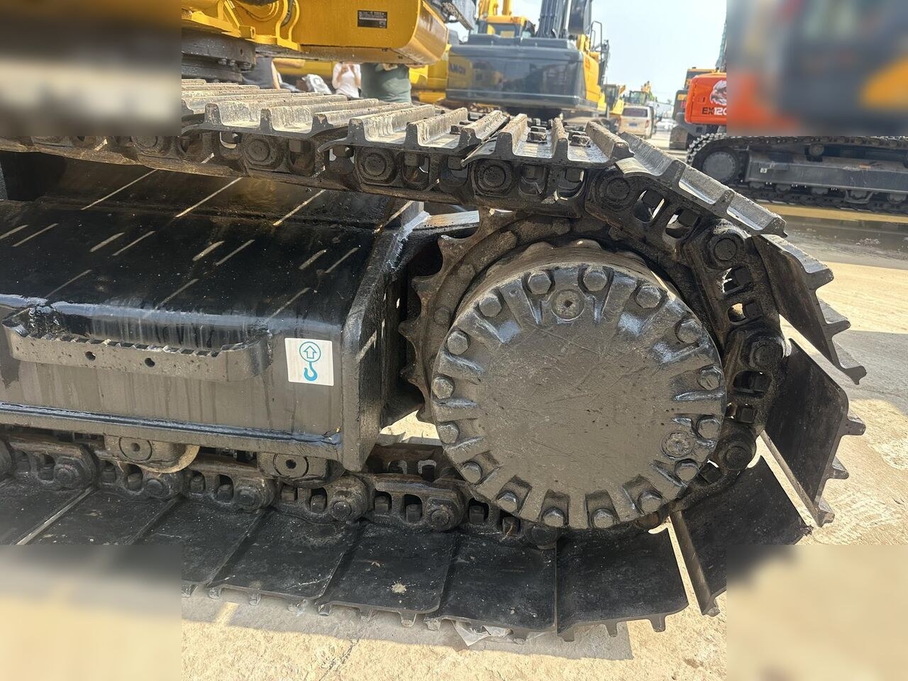 2023 Caterpillar 323DL crawler excavator track drive detail