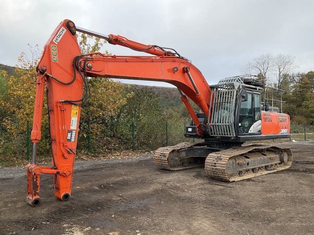 2017 Hitachi ZX350LC-6 crawler excavator, side view