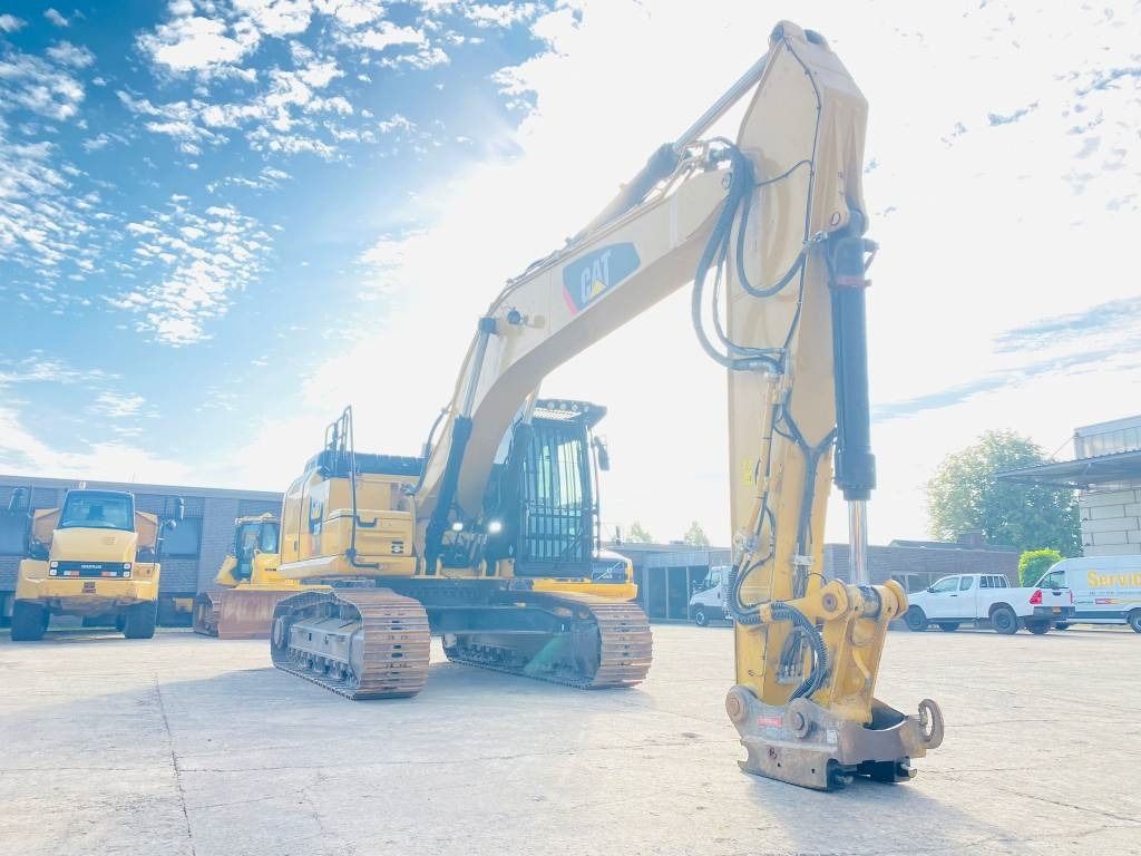 2017 Caterpillar 330FLN crawler excavator, front three-quarter view 2017 Caterpillar 330FLN crawler excavator, front three-quarter view