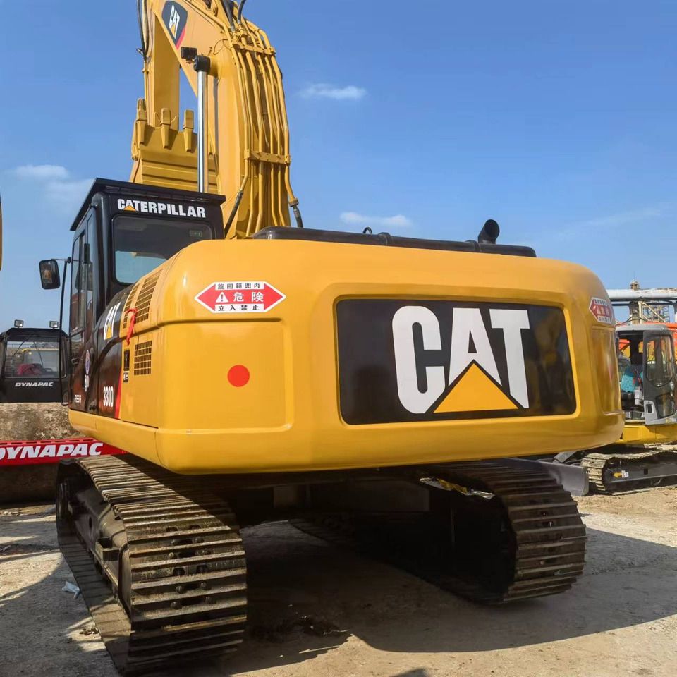 2013 Caterpillar 330D crawler excavator, rear three-quarter view 2013 Caterpillar 330D crawler excavator, rear three-quarter view