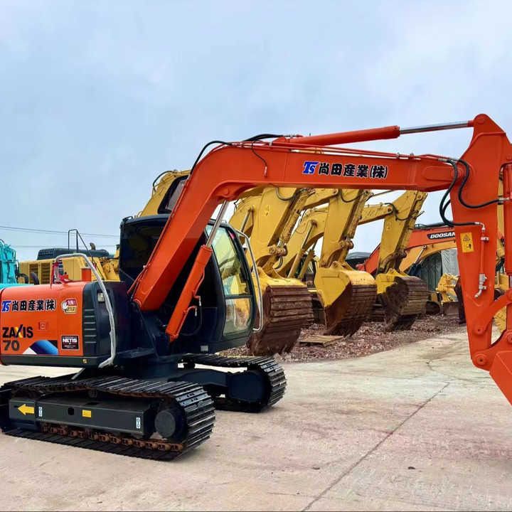 2024 Hitachi Zaxis 70 excavator, side view 2024 Hitachi Zaxis 70 excavator, side view