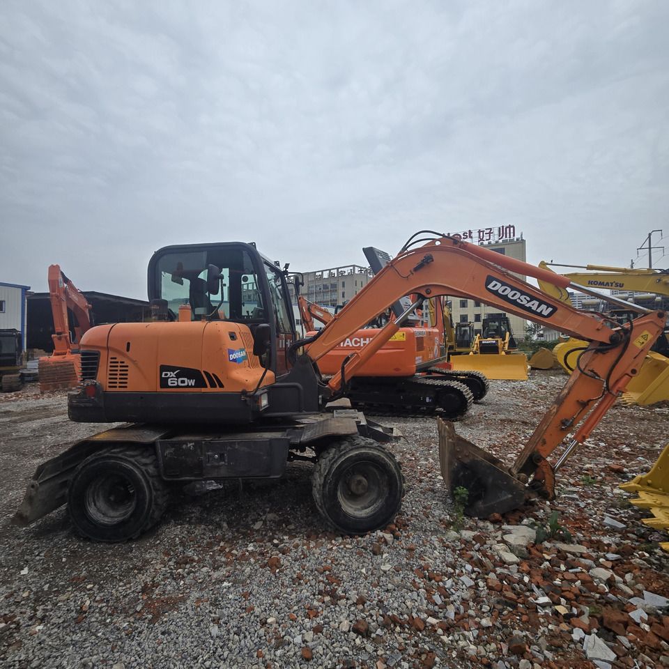 2018 Doosan DX60W wheel excavator side view 2018 Doosan DX60W wheel excavator side view