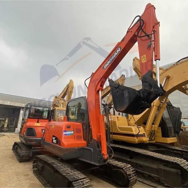 2018 Doosan DX60 crawler excavator, side view 2018 Doosan DX60 crawler excavator, side view