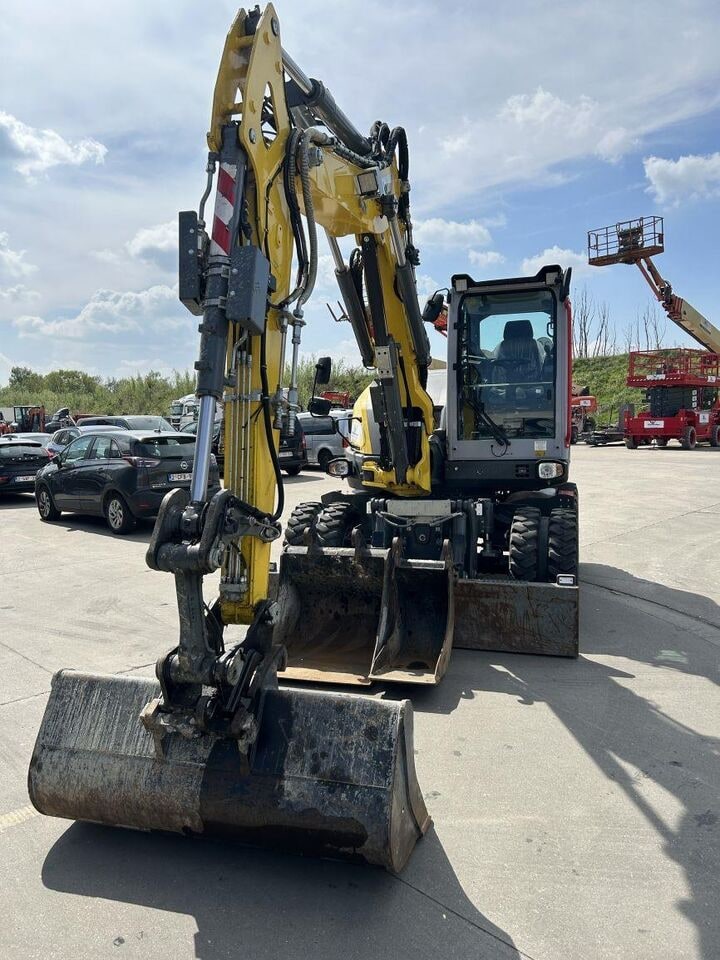2023 Wacker Neuson EW100 wheel excavator, front view 2023 Wacker Neuson EW100 wheel excavator, front view