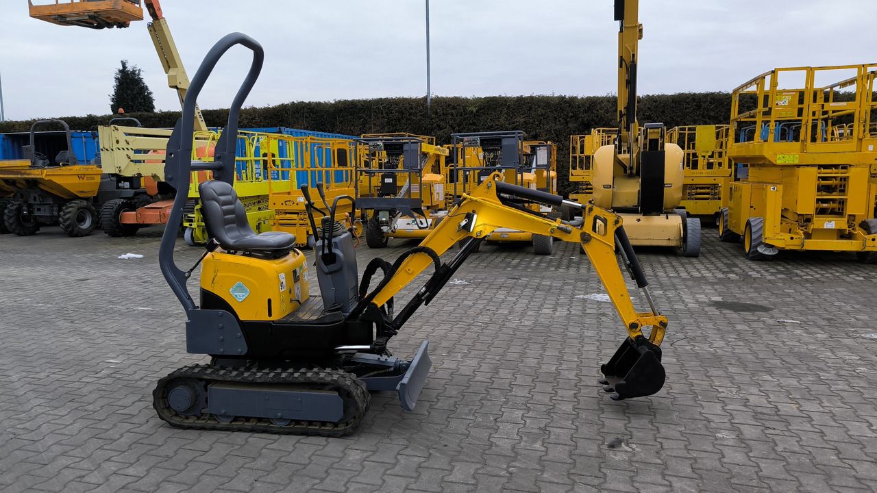 2019 Yanmar SV08–1A(S) mini excavator, side view