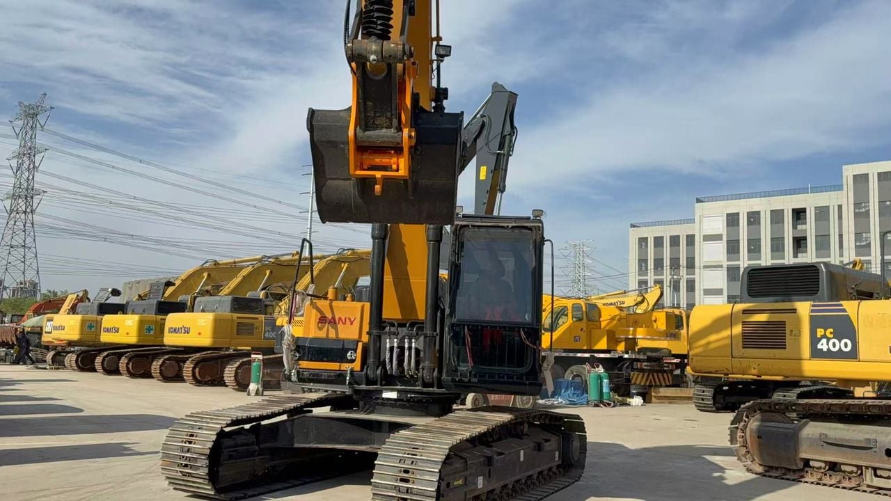 2018 Sany SY215C crawler excavator, front view