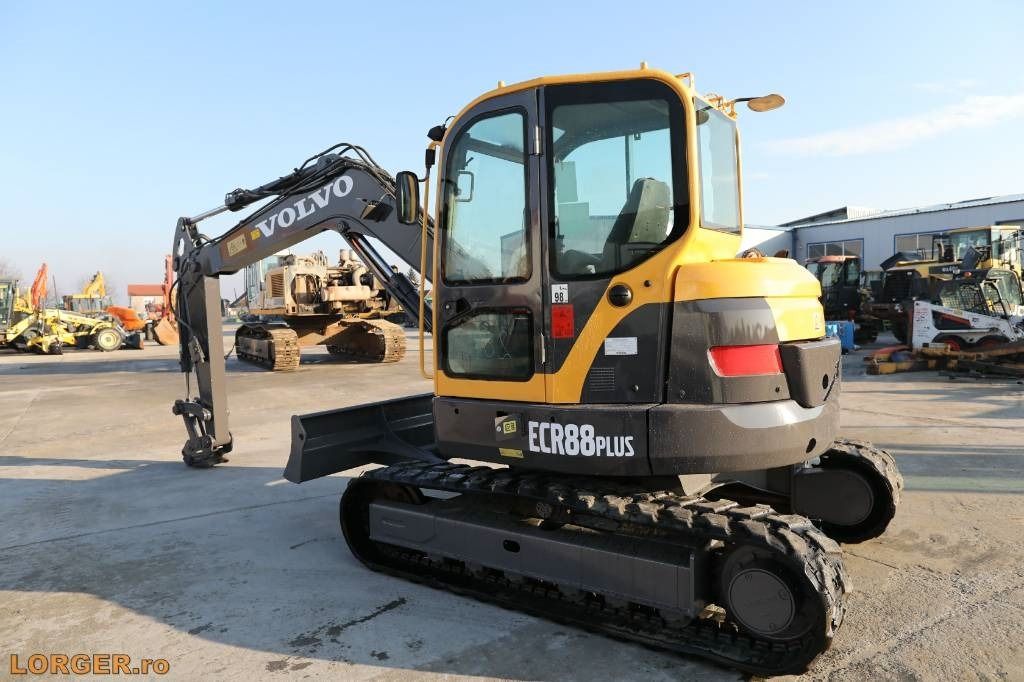 2010 Volvo ECR88 PLUS mini excavator, side view 2010 Volvo ECR88 PLUS mini excavator, side view