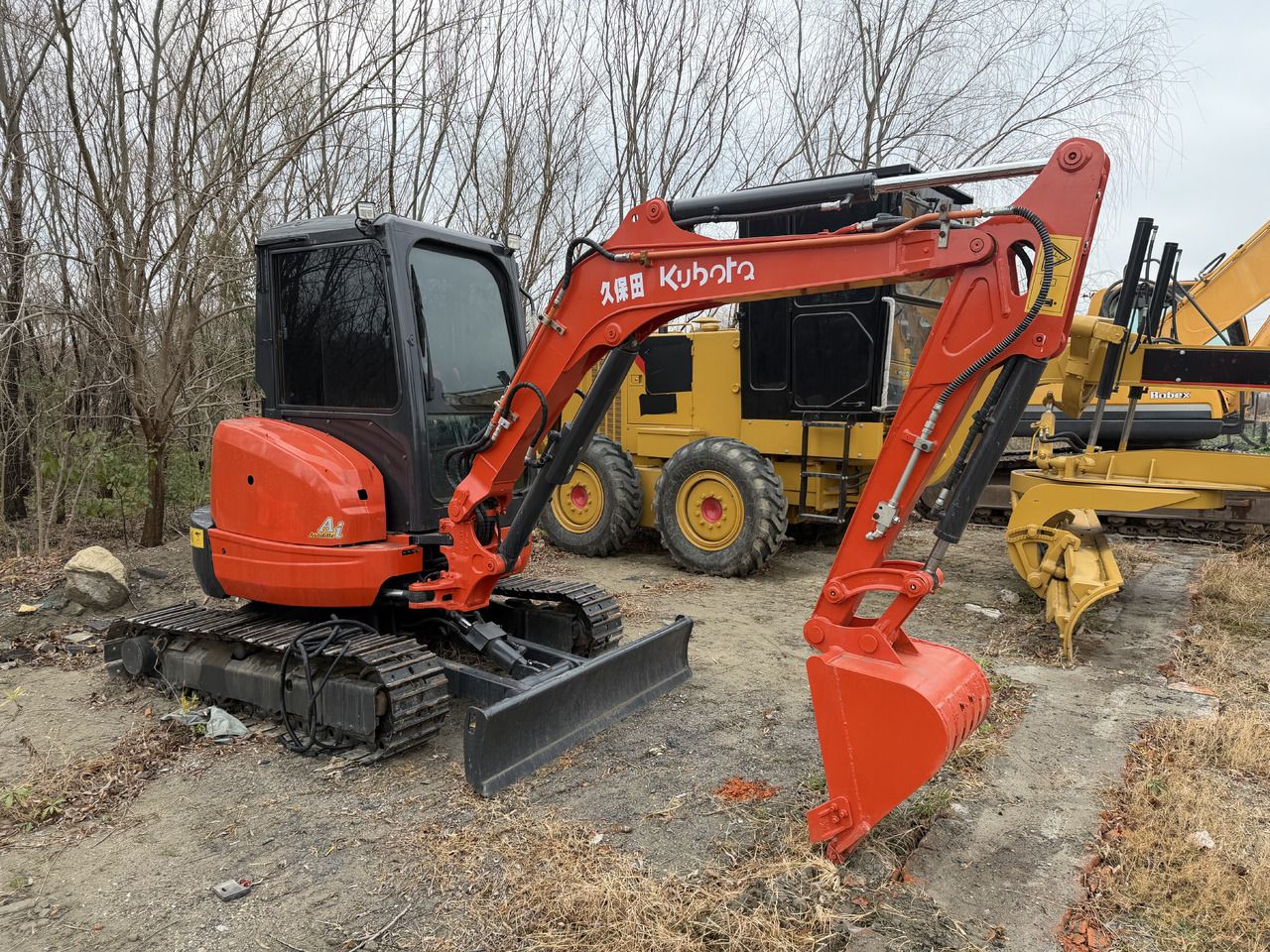 2023 Kubota U35 mini excavator, side profile view 2023 Kubota U35 mini excavator, side profile view