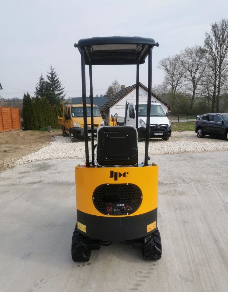 2026 JCB JPC HT12 mini excavator, rear view 2026 JCB JPC HT12 mini excavator, rear view