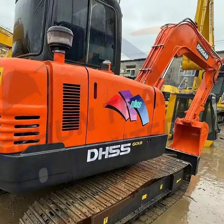 2016 Doosan DH55 Gold crawler excavator, side profile view