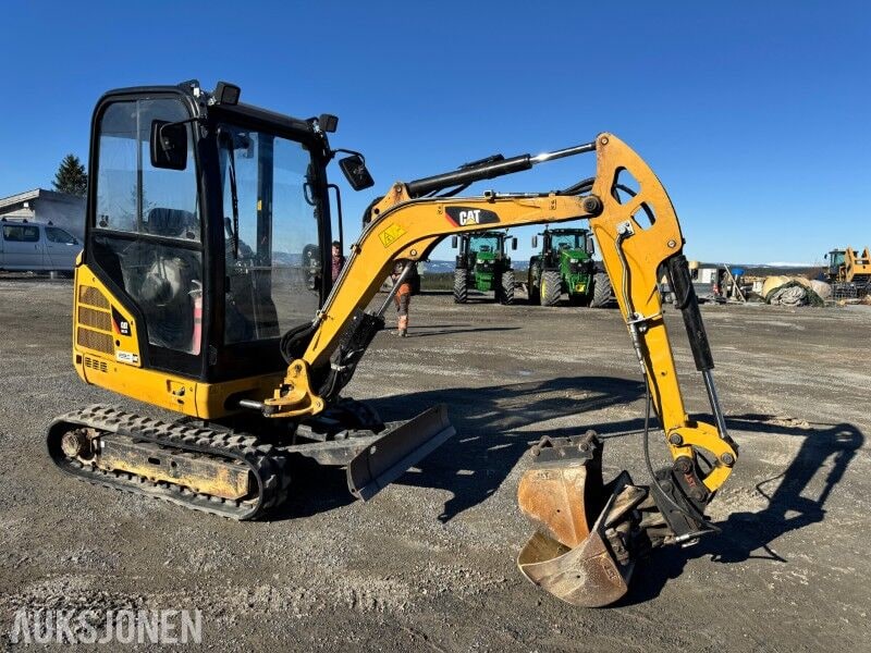 2017 Caterpillar 301.7D mini excavator, side view 2017 Caterpillar 301.7D mini excavator, side view
