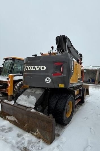 2022 Volvo EWR170E wheel excavator, rear three-quarter view 2022 Volvo EWR170E wheel excavator, rear three-quarter view