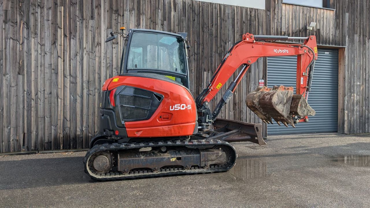 2021 Kubota U50-5 mini excavator side view 2021 Kubota U50-5 mini excavator side view