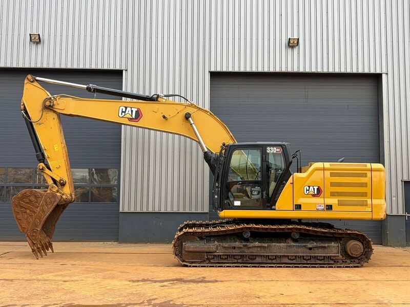 2025 Caterpillar 330GC crawler excavator side view