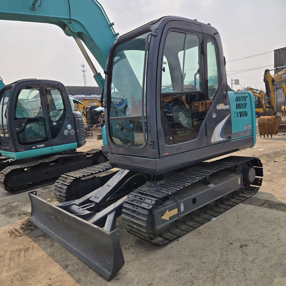 2023 Kobelco SK75 mini excavator, front three-quarter view 2023 Kobelco SK75 mini excavator, front three-quarter view