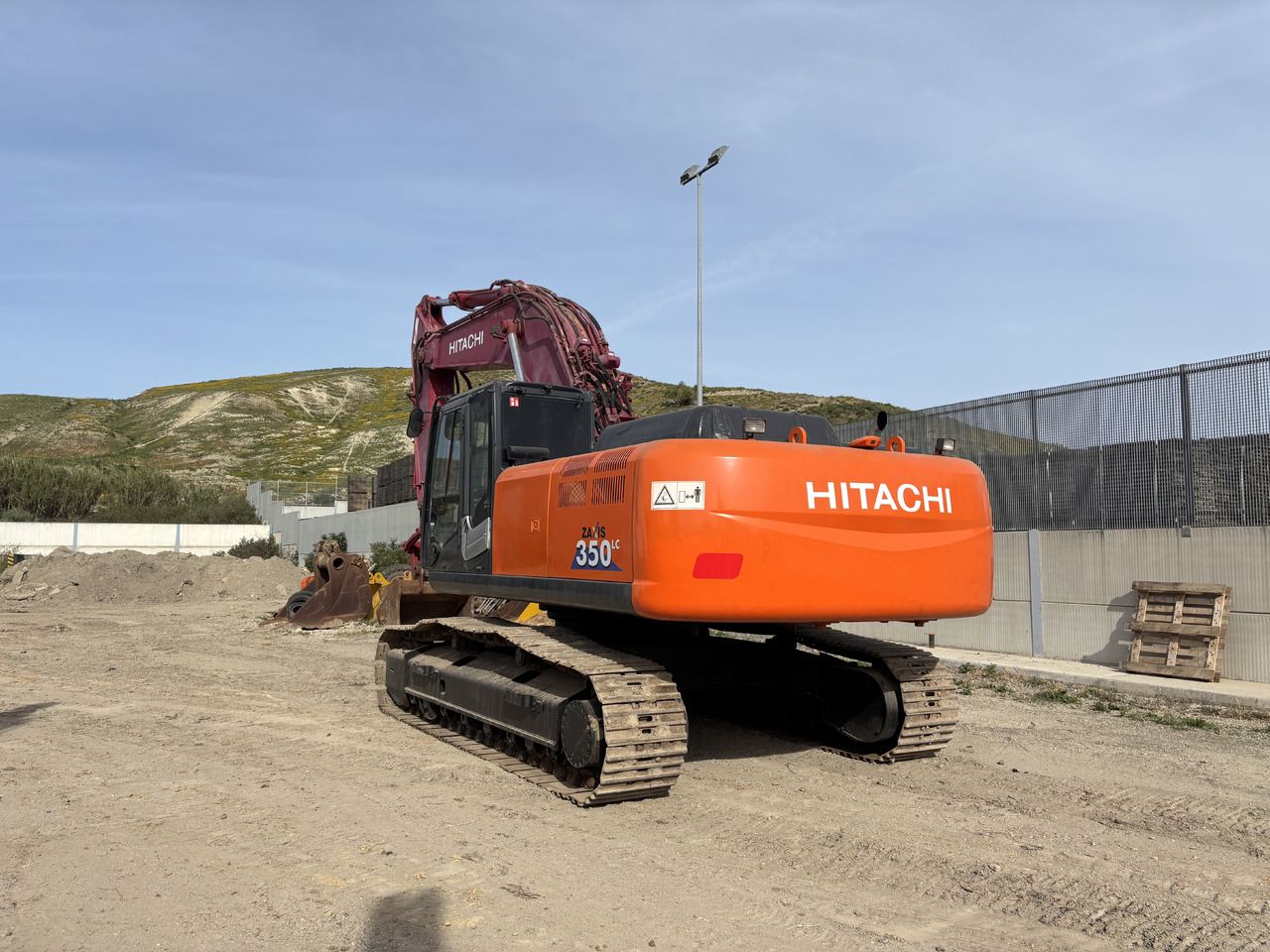 2010 Hitachi ZX350LC-3 crawler excavator, rear three-quarter view
