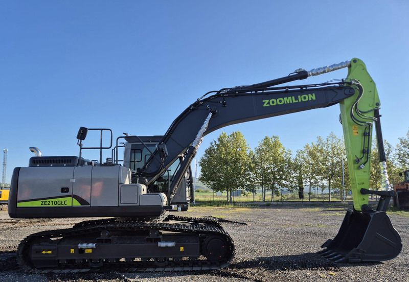 2026 Zoomlion ZE210GLC crawler excavator, side view 2026 Zoomlion ZE210GLC crawler excavator, side view