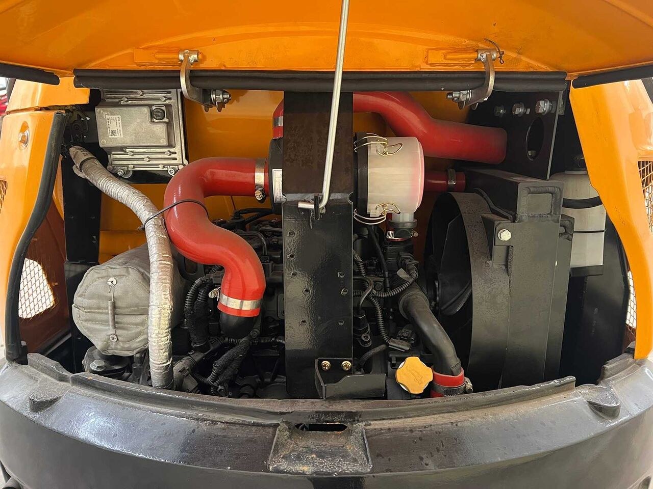 2026 Vicsec VC30C mini excavator engine compartment view