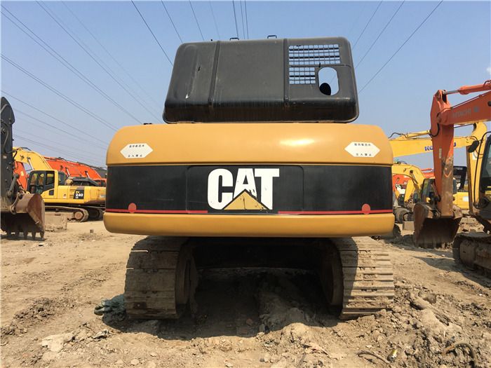 2018 Caterpillar 330C crawler excavator, rear view 2018 Caterpillar 330C crawler excavator, rear view