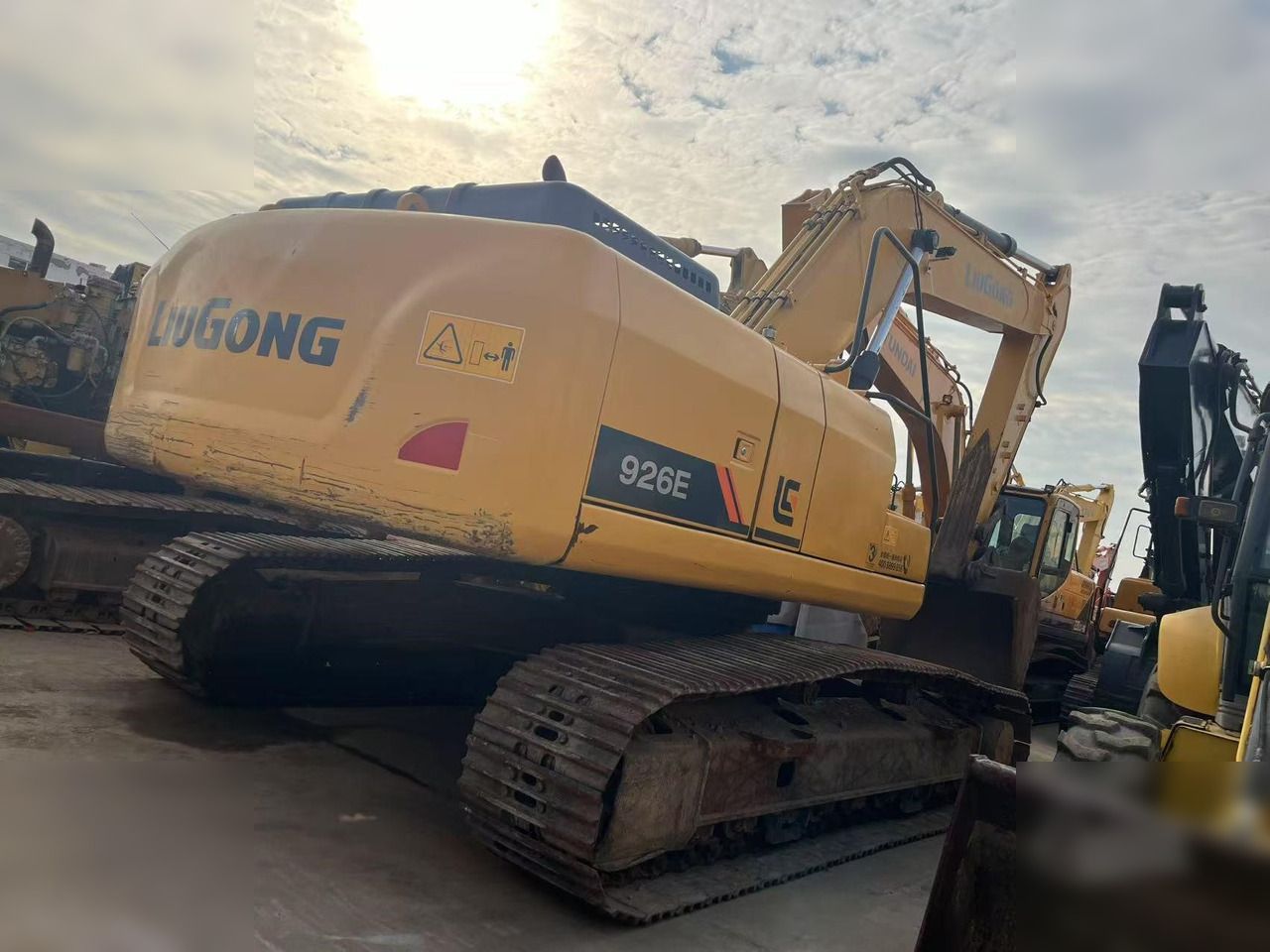 2020 LiuGong 926E crawler excavator, rear three-quarter view 2020 LiuGong 926E crawler excavator, rear three-quarter view