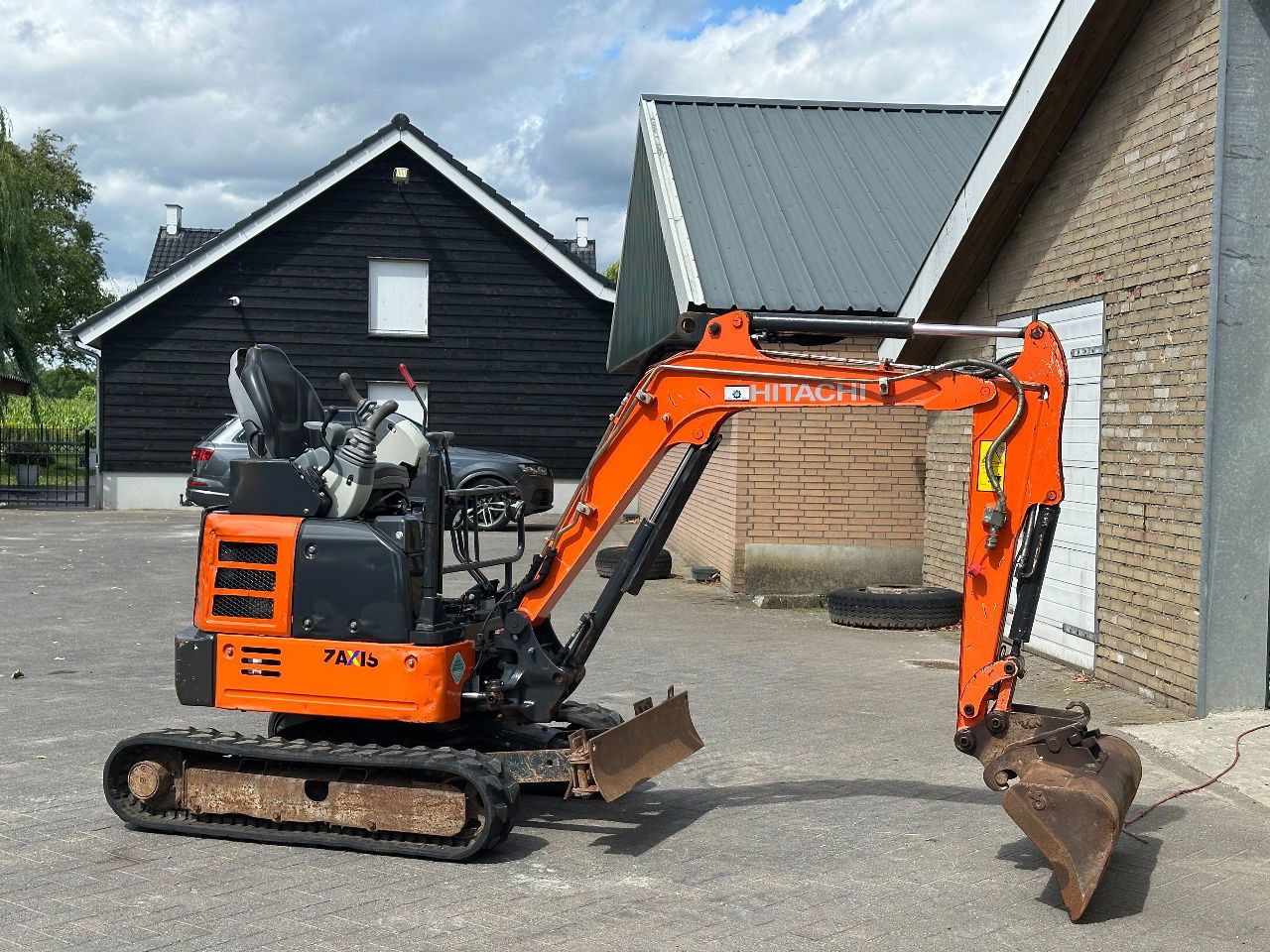2019 Hitachi ZX19U-6 mini excavator, side view 2019 Hitachi ZX19U-6 mini excavator, side view