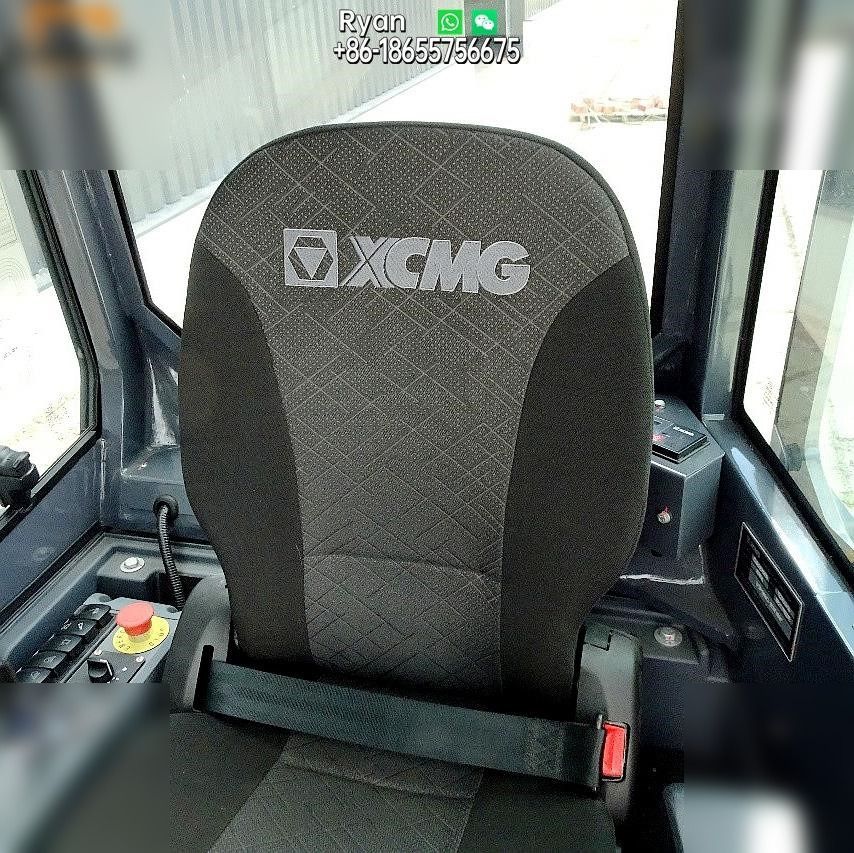 2025 XCMG XE27E Mini Excavator interior operator seat 2025 XCMG XE27E Mini Excavator interior operator seat