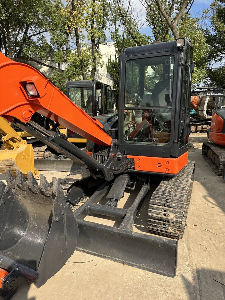 Hitachi ZX50U-2 mini excavator, front three-quarter view Hitachi ZX50U-2 mini excavator, front three-quarter view