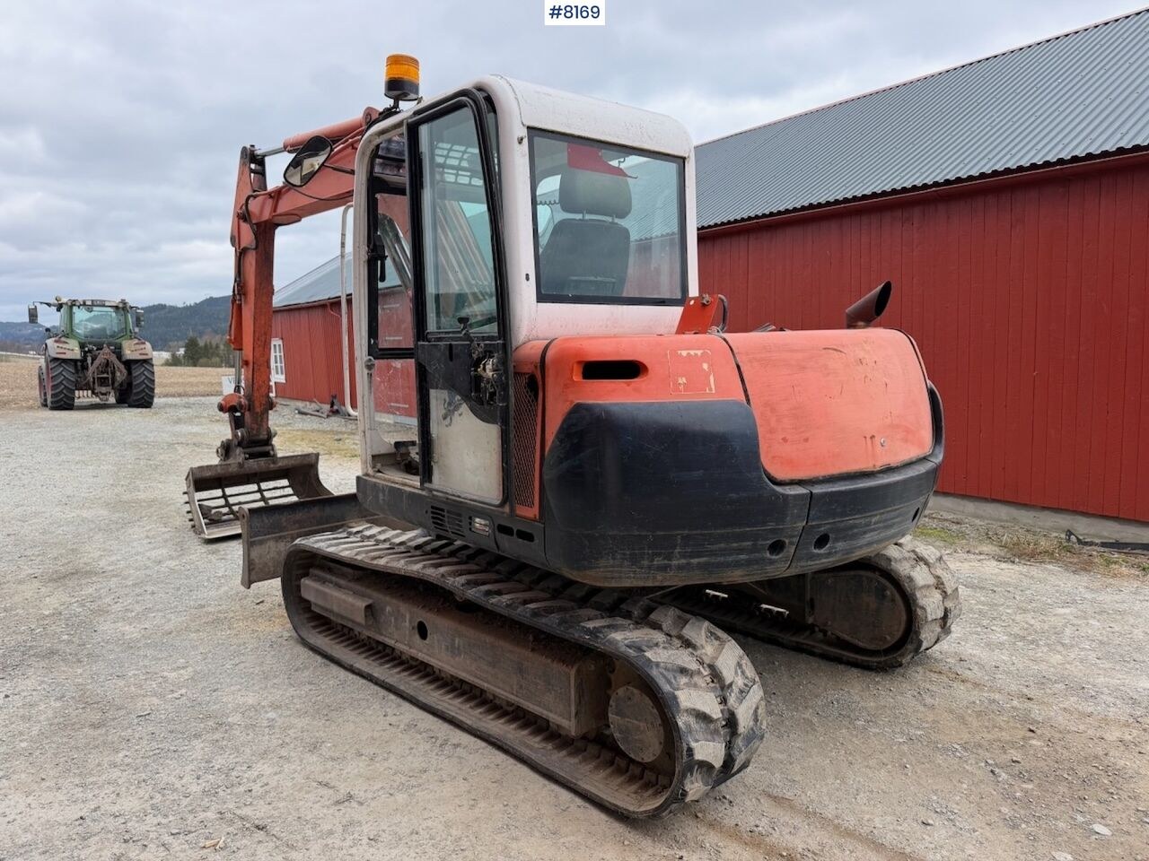 2004 Kubota KX251A crawler excavator, rear three-quarter view