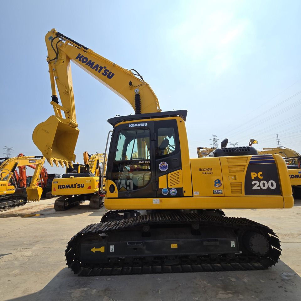 2024 Komatsu PC200-8 Raupenbagger, Seitenansicht 2024 Komatsu PC200-8 Raupenbagger, Seitenansicht