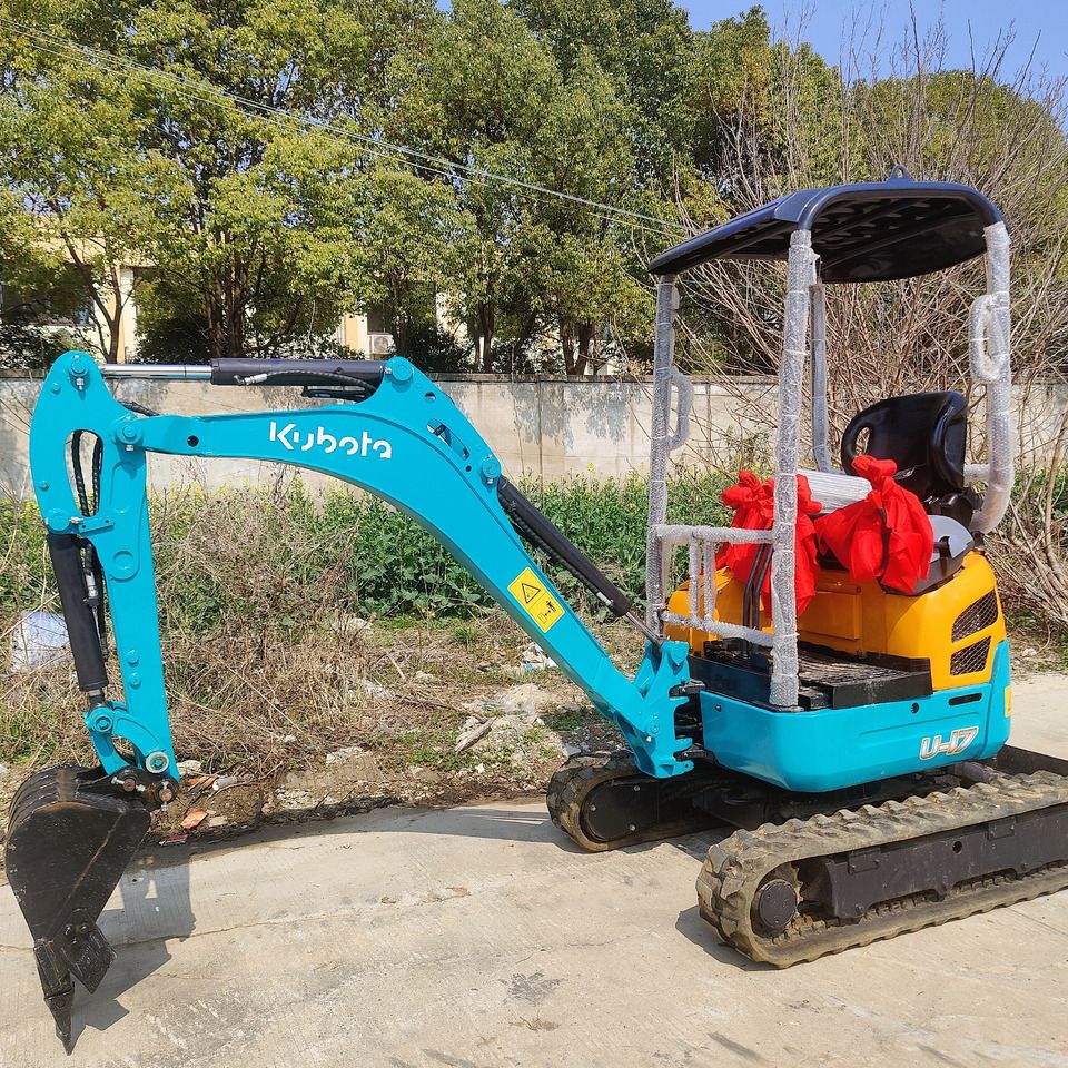 2023 Kubota U17 mini excavator, side view 2023 Kubota U17 mini excavator, side view