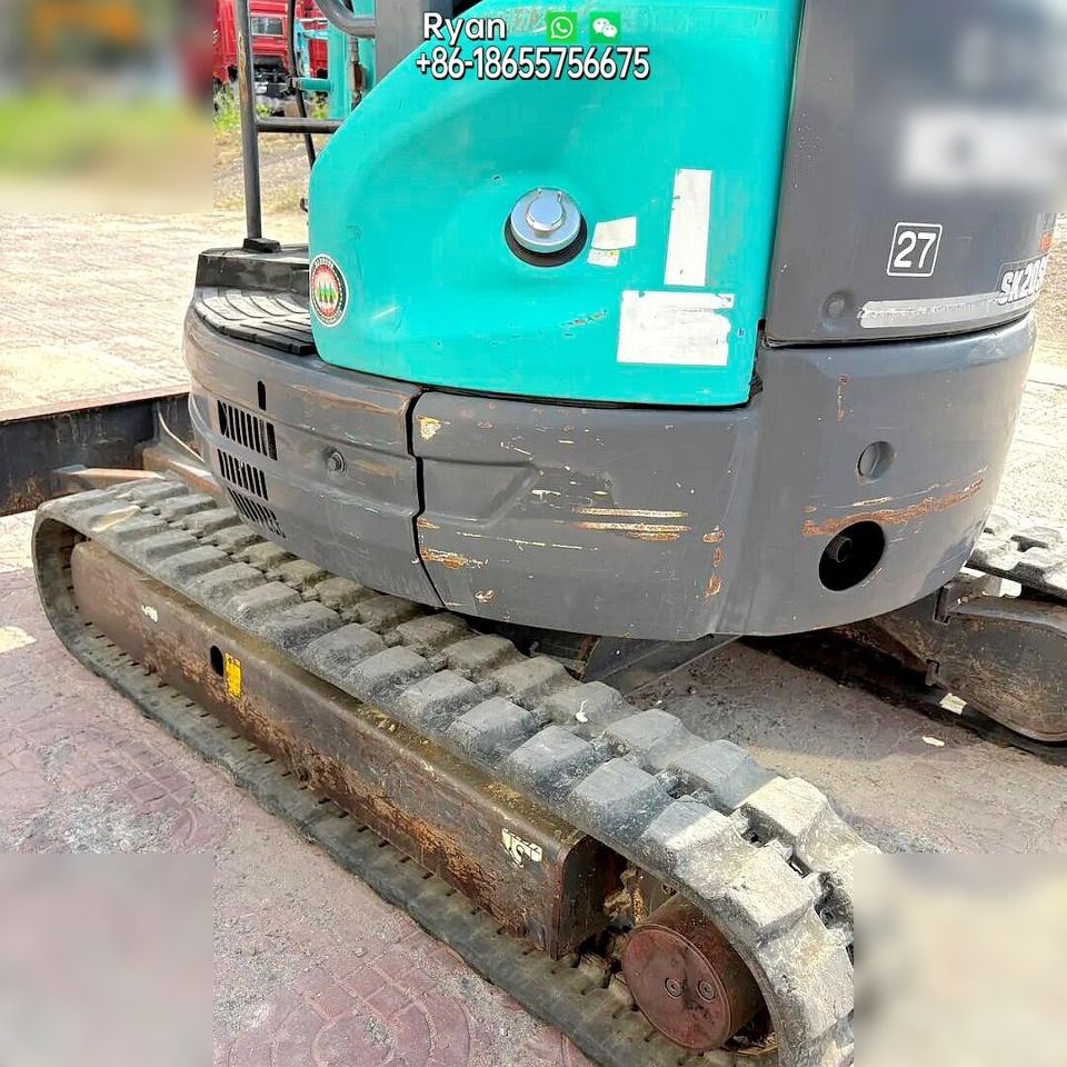 2017 Kobelco SK30SR-6 mini excavator side view 2017 Kobelco SK30SR-6 mini excavator side view